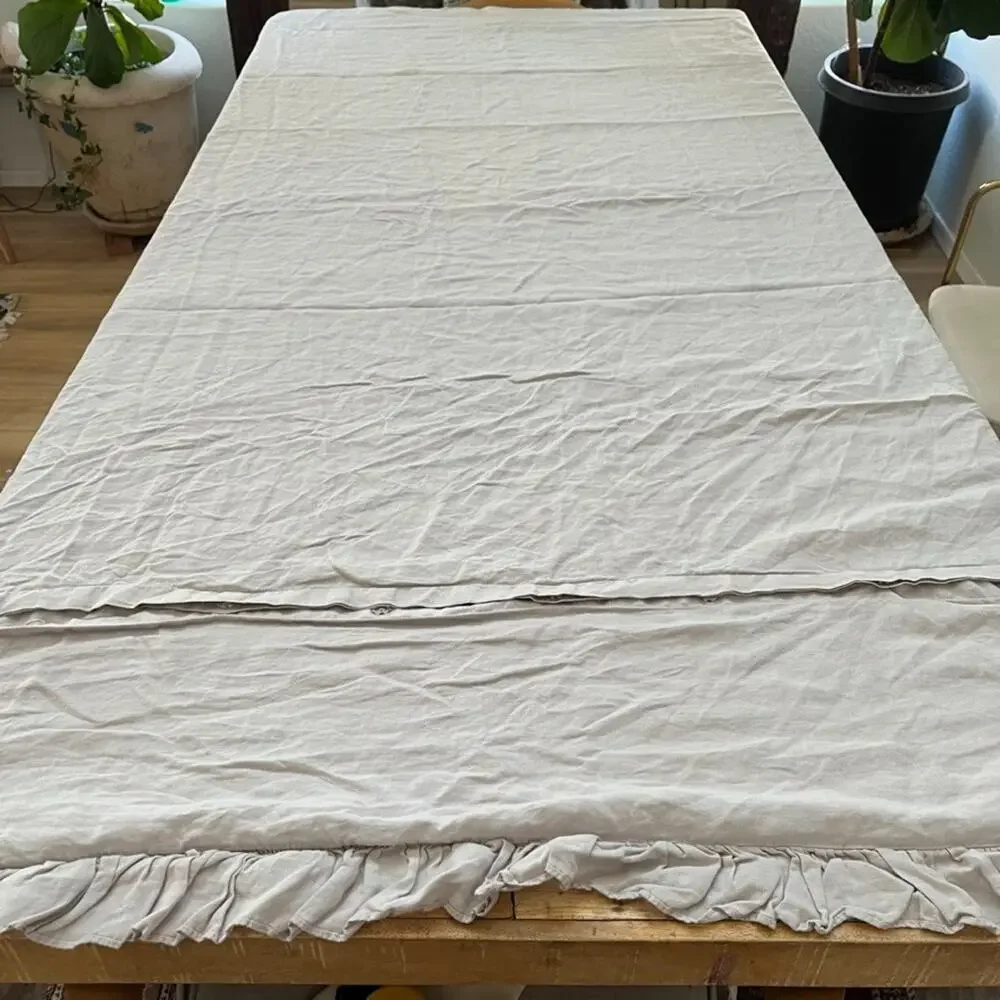 Simple Opulence 100% Linen Duvet Cover Queen Taupe Ruffled Edge Button Close